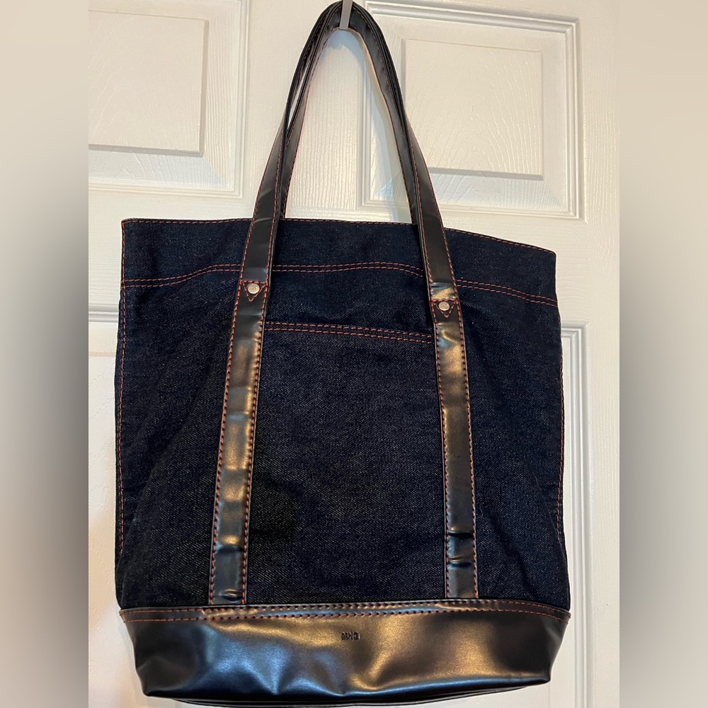 Mango Denim blue tote shoulder handbag. Size OS